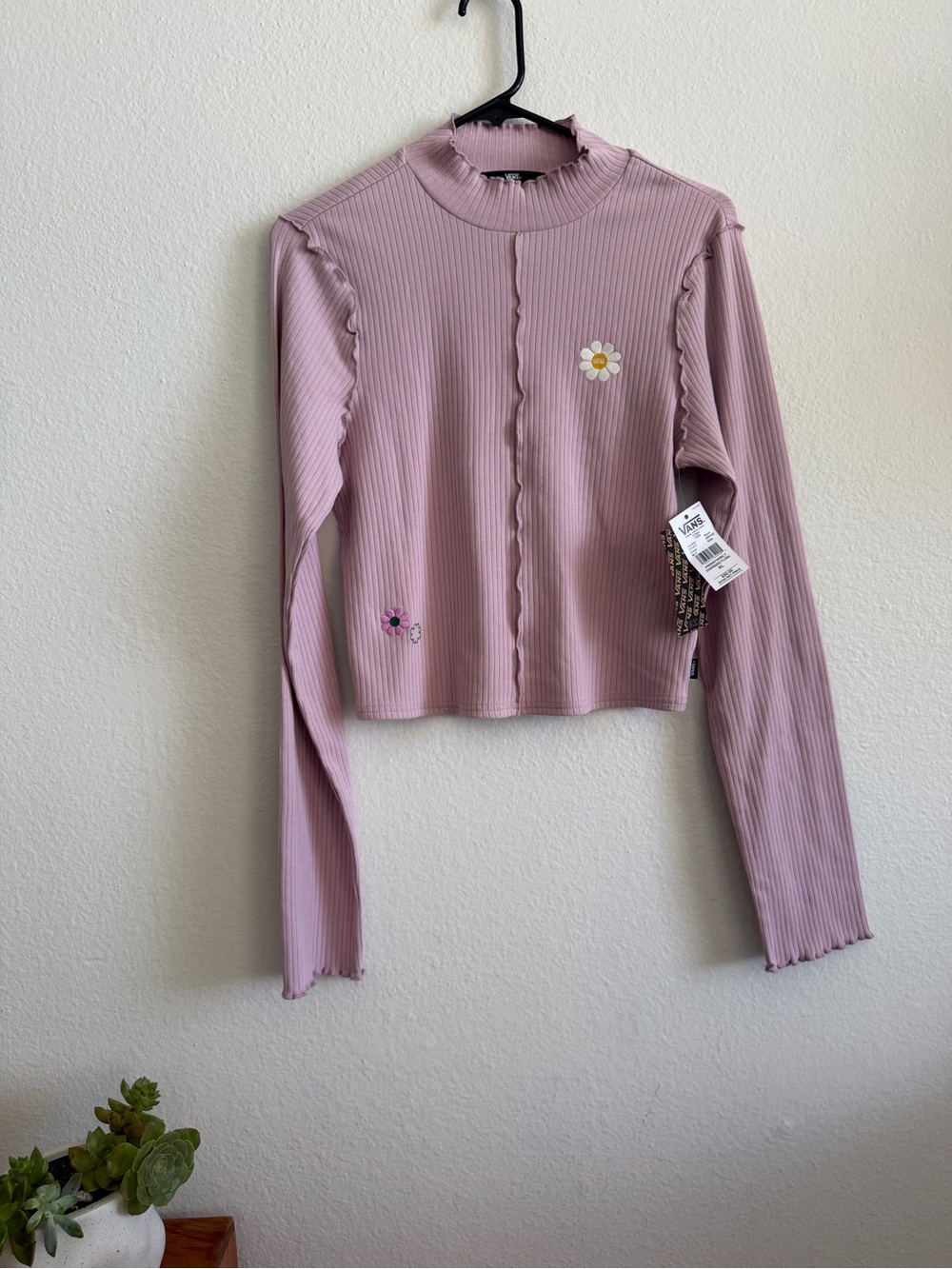 NWT Vans🪻Lavender Tee with Daisy Embroidery | Size XL